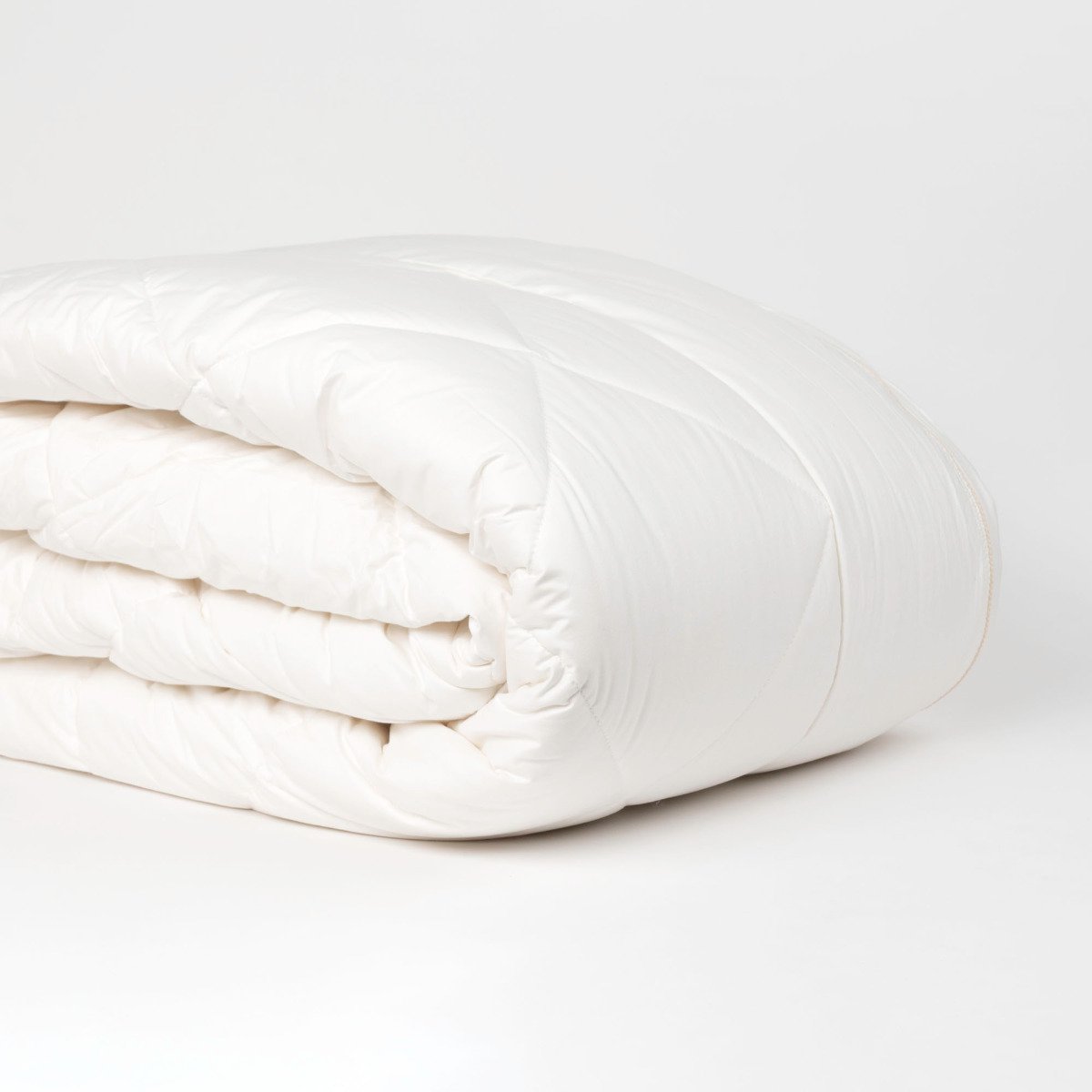 Luxury Wool Duvet — Luwoo 272528 Detail Web 1 1