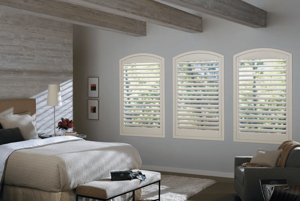 Habillages de fenêtre sur mesure stores, toiles et plus chez Linen Chest